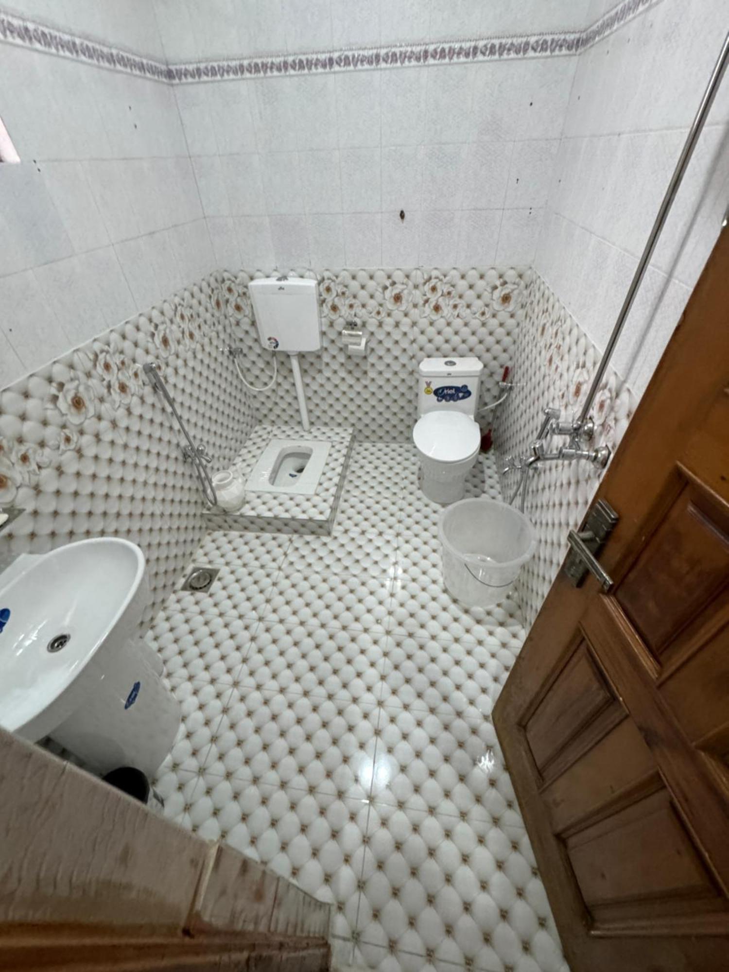 Royal Executive Inn Guest House Islamabad Zewnętrze zdjęcie